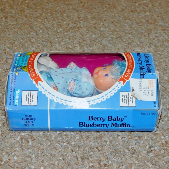 1984 Kenner Strawberry Shortcake Berry Baby Blueberry Muffin Complete in Box - Picture 12 of 14